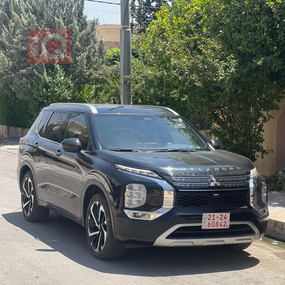 ميتسوبيشي اوتلاندر